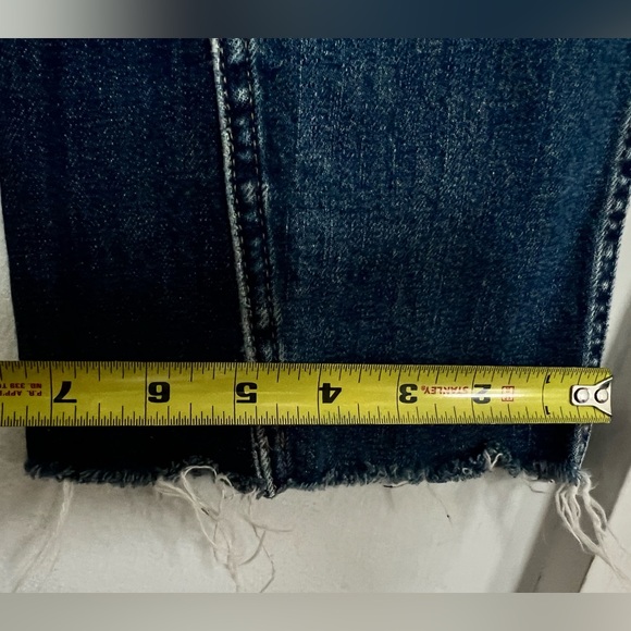 Everlane cheeky bootcut jeans, ankle length cut-off denim - Picture 5 of 9